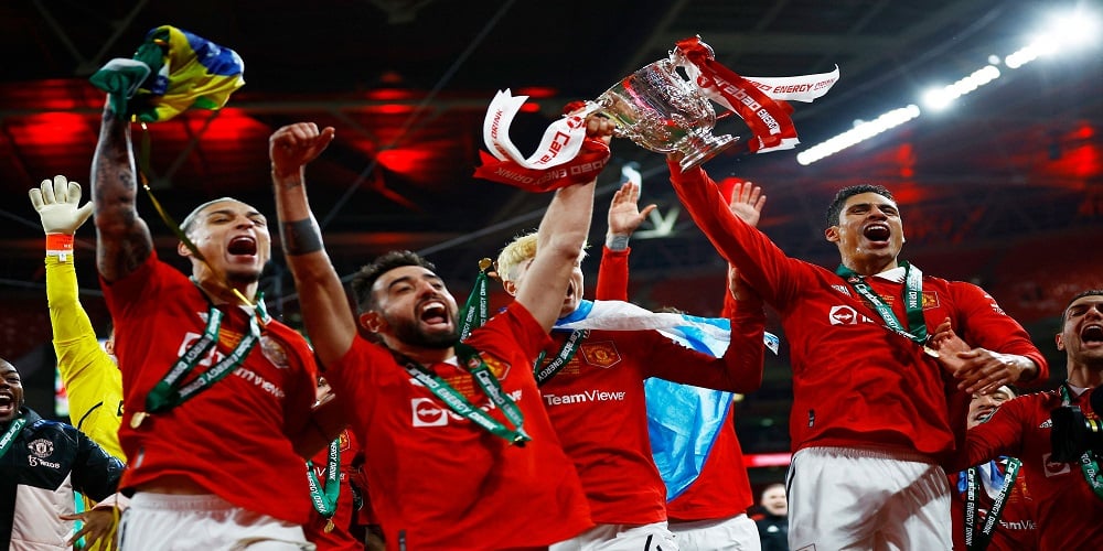 230226140336-carabao-cup-final-manchester-united-wins-022623.jpg