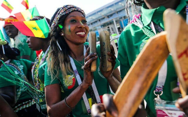 senegal-fans.jpg