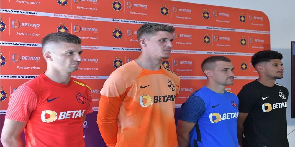 Η Betano χορηγός στη νέα φανέλα της Στεάουα Βουκουρεστίου!.jpg