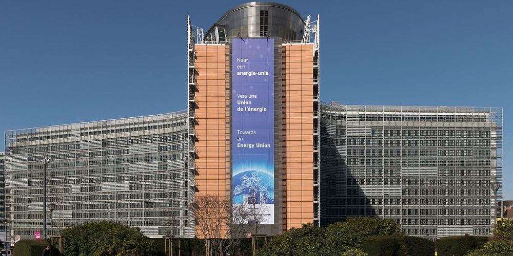 Η Κομισιόν ζητάει πληροφορίες για τη νομοθεσία της Μάλτας.jpg