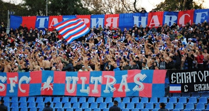 tavriya-simferopol-fans.jpg