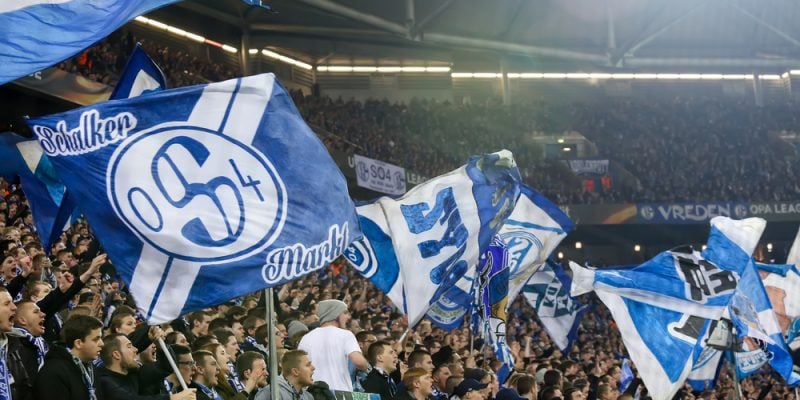 Σάλκε-Veltins-Arena.jpg