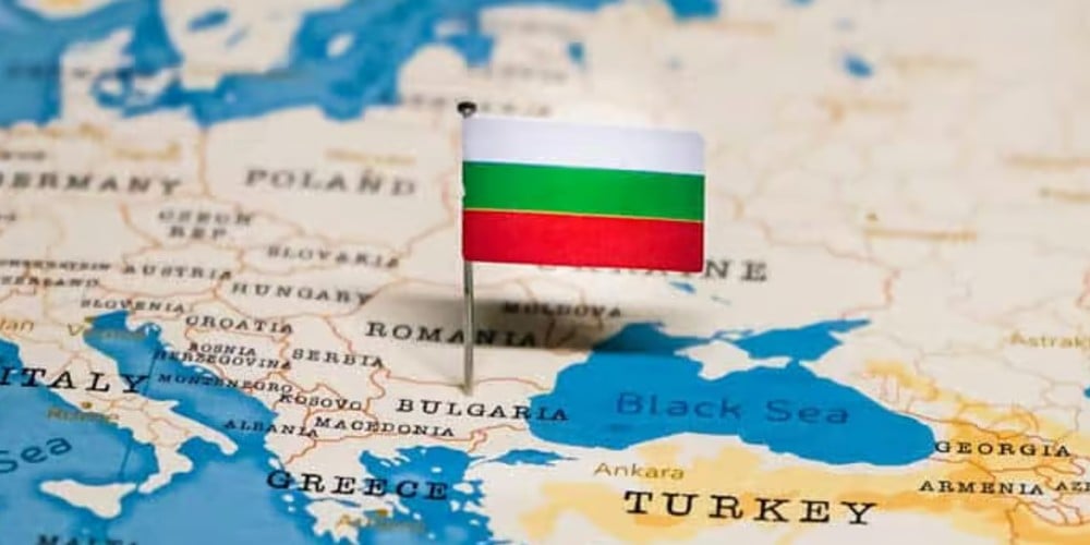 voulgaria ekstratia evesthitopiisis ton anilikon gia ta tichera pechnidia.jpg