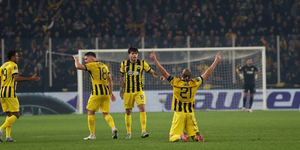aek - rayo.jpg
