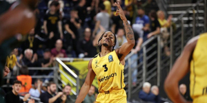 Μπράις Τάιλερ Τζόουνς.jpg