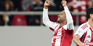 Ελ Κααμπί Ολυμπιακός.jpg