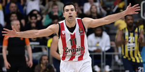 Euroleague Playoffs Ο Ολυμπιακός πάει στο Final Four με τους πόντους του Σλούκα.jpg