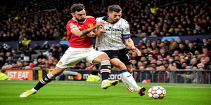 Bruno-Fernandes-Remo-Freuler.jpg