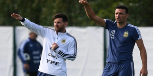 messi scaloni.jpg