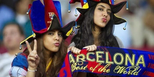 barcelona-cheerleaders.jpg