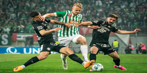 sk-rapid-wien-sk-sturm-graz-30-04-23-marco-gru-ll-c-daniel-widner-red-ring-shots-228.jpg