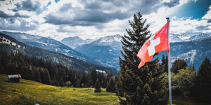 the-swiss-flag-meaning-1170x600.jpg