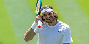 Tsitsipas-Wimbledon25.jpg