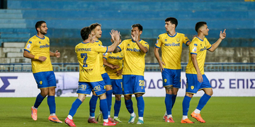 Επιστροφή με δύο αγορές