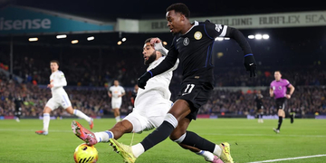 Με… φόρα και έδρα η Τσέλσι