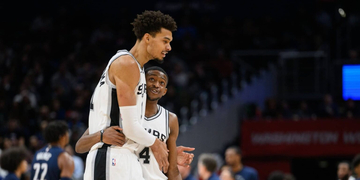 Χωρίς Wemby και Castle