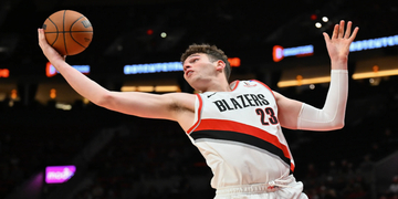 Kυρίαρχος ριμπάουντερ ο Κλίνγκαν