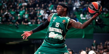 Νικάει, αλλά δεν τη διαλύει