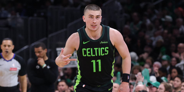 Με τις ασίστ του κοντού