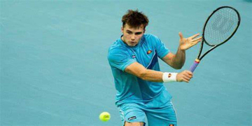 Φέρι με πολλά γκέιμ στην Αθήνα