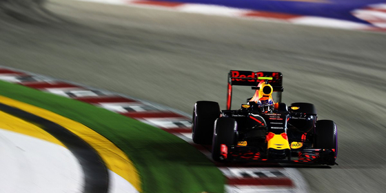 Max-Verstappen-fastest-in-2016-Singapore-GP.jpg