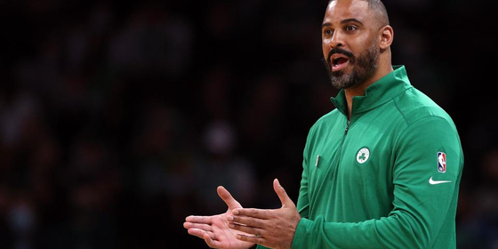 ime-udoka-during-the-celtics-loss-to-toronto_5bcp2qwloh2x1snuz30cx37rc.jpg