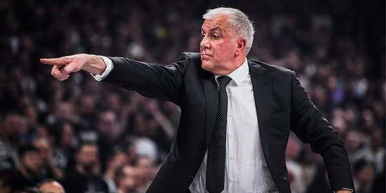 Καλέ μου Ζοτς, πρέπει να αντιδράσουμε.png