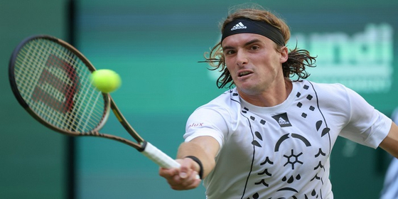 tsitsipas.jpg