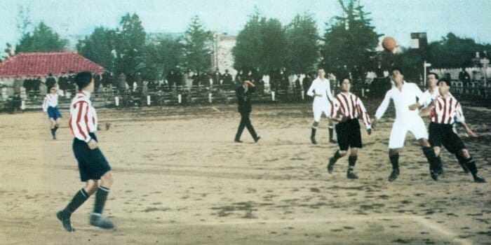 1919.jpg