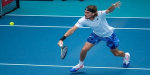 StefanosTsitsipas3_27.jpg