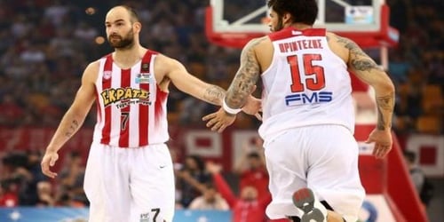 Κερδίζει και επιστρέφει στο ΣΕΦ