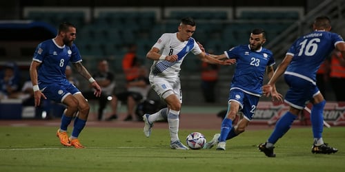 Κύπρος - Ελλάδα. Το 5/5 της «γαλανόλευκης» και το τριπλό δώρο* της Fonbet!