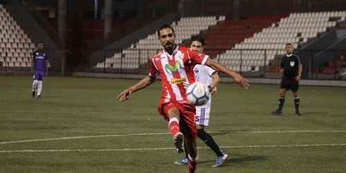 «Σορτάρει» ο άσος της Εστέλι