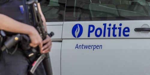 Αστυνομικοί χρησιμοποιούσαν στοιχεία πολιτών για να παίζουν στοίχημα