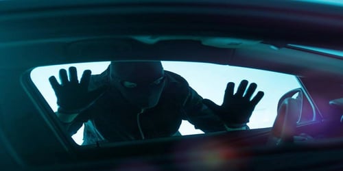 Καλαμάτα: Διέρρηξε αυτοκίνητο και έπαιξε στον ΟΠΑΠ