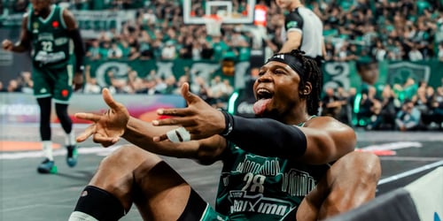 Δύο ειδικά από την EuroLeague