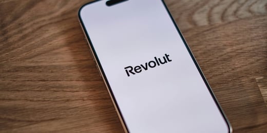 Πρόβλημα με τη Revolut: Πως επηρεάζονται οι συναλλαγές με τις στοιχηματικές