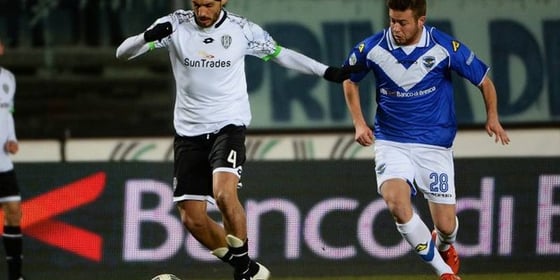 Αλλαγή φαβορί στη Serie B, πτώση στη Βραζιλία