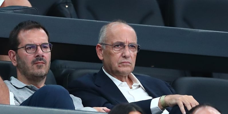 «Βόμβα» στο ελληνικό μπάσκετ: Συνελήφθησαν Λιόλιος, Τσαρούχα, Κορομηλάς - Βρέθηκαν 820.000€ σε σπίτι διαιτητή!
