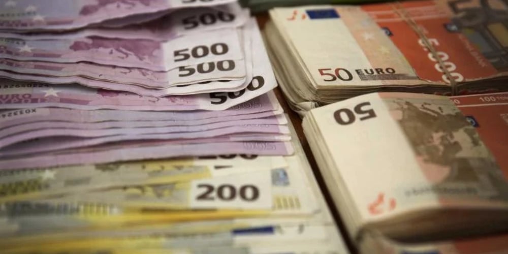 Ανοίγουν τραπεζικοί λογαριασμοί για τα «στημένα»!.jpg
