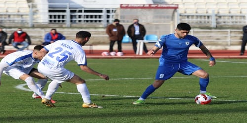 Πέφτουν τα διπλά στη Σούπερ Λιγκ 2, διπλασιάζει πλέον η Ντινάμο Μόσχας