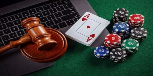 Παράνομος τζόγος: Έρχονται πρόστιμα έως 800.000€ και 10 χρόνια φυλάκιση!