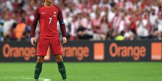 Εμπιστοσύνη στα φαβορί, πτώσεις στη Λατινική Αμερική