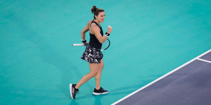 Maria_Sakkari_-_2021_Abu_Dhabi_WTA_Womens_Tennis_Open_Round_2_-DSC_1081_original.jpg