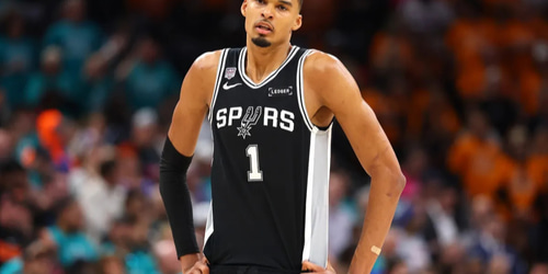 NBA: Κινδυνεύει να χάσει παιχνίδι των τελικών ο Γουεμπανιαμά!