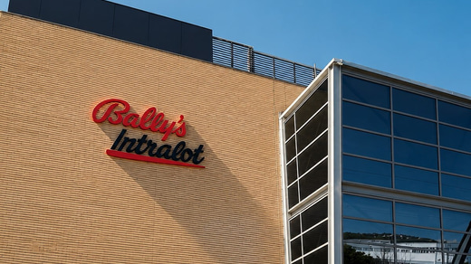 Το «μεγαθήριο» Bally's Intralot χτυπά την πόρτα της Ελλάδας με διπλή άδεια!